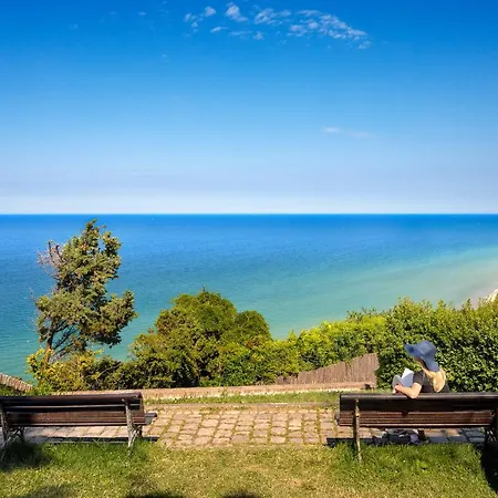 Il Mare In Collina - Le Ortensie Di Liliana Fiorenzuola di Focara Exterior photo
