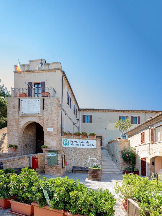 Il Mare In Collina - Le Ortensie Di Liliana * Fiorenzuola di Focara